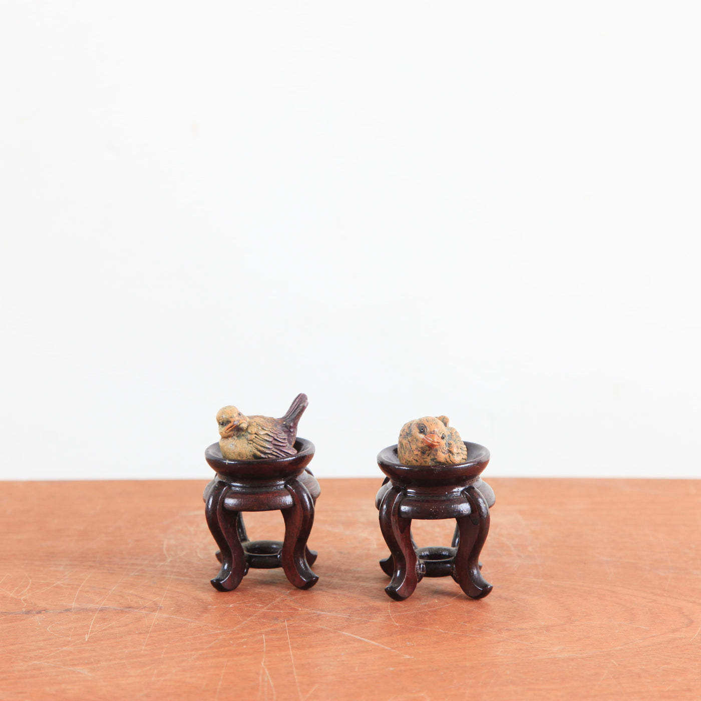 Bonsai display tafel 'rond met vogeltje'